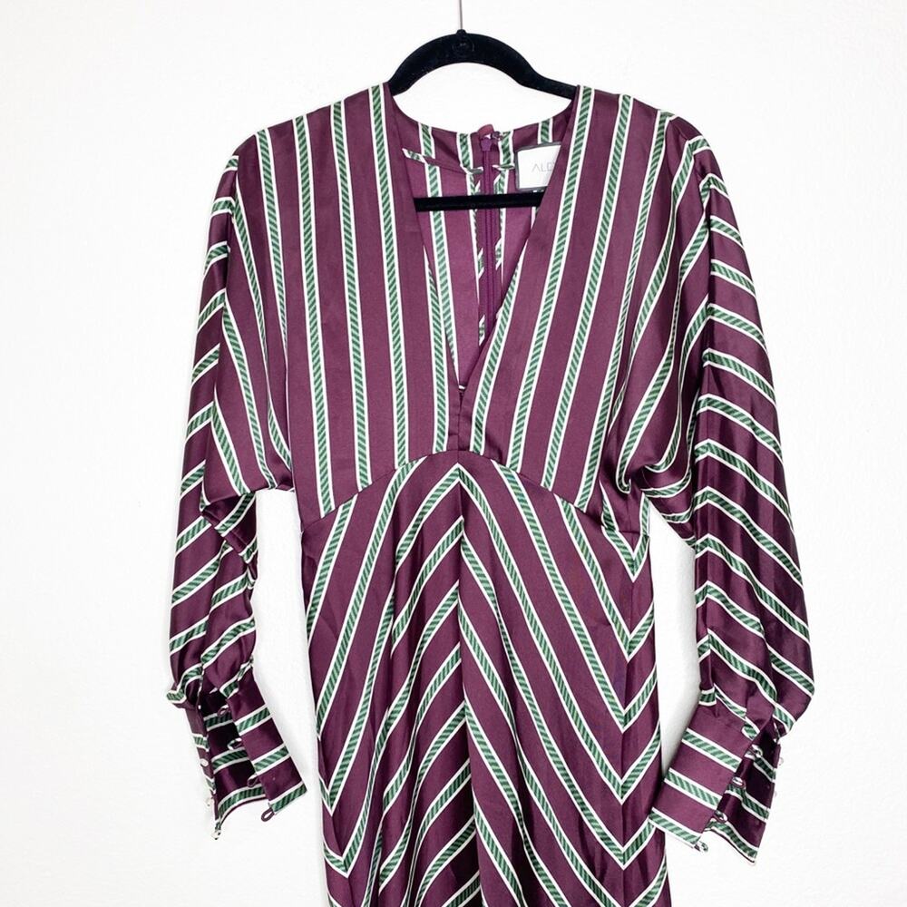 Alexis Striped Tena V Neck Cocktail Dress Small - Picture 5 of 11